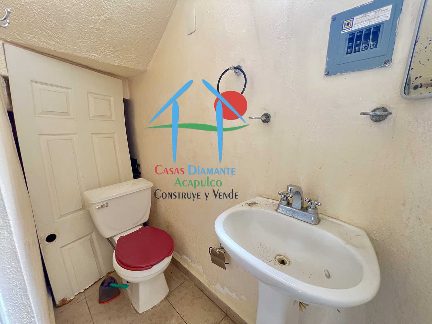 Puente del Mar Noruego 1 Casa 12 - Baño de visitas 1